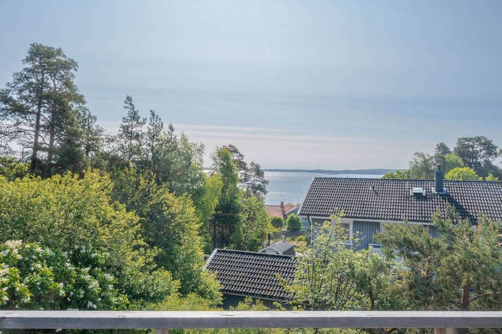 6 rum Vinterbonat fritidshus på Smådalarövägen 21 Skärkarlshöjden - Dalarö Haninge kommun - bild 26