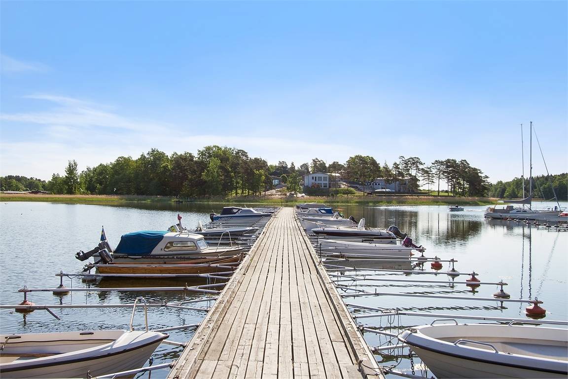 4 rum Vinterbonat fritidshus på Nötuddsvägen 15 Jogersö Oxelösunds kommun - bild 36