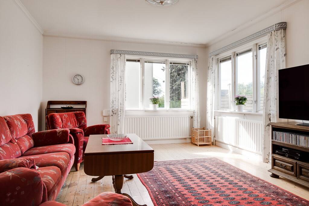 7 rum Villa på Konduktörsgatan 8 Villastaden Kristinehamns kommun - bild 3