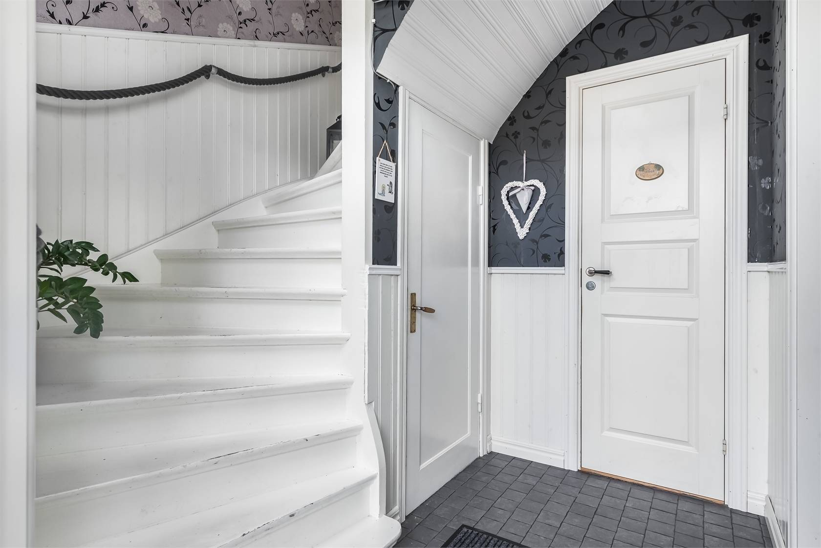 5 rum Villa på Högalidsgatan 29 ÖVRE HOLM Motala kommun - bild 9