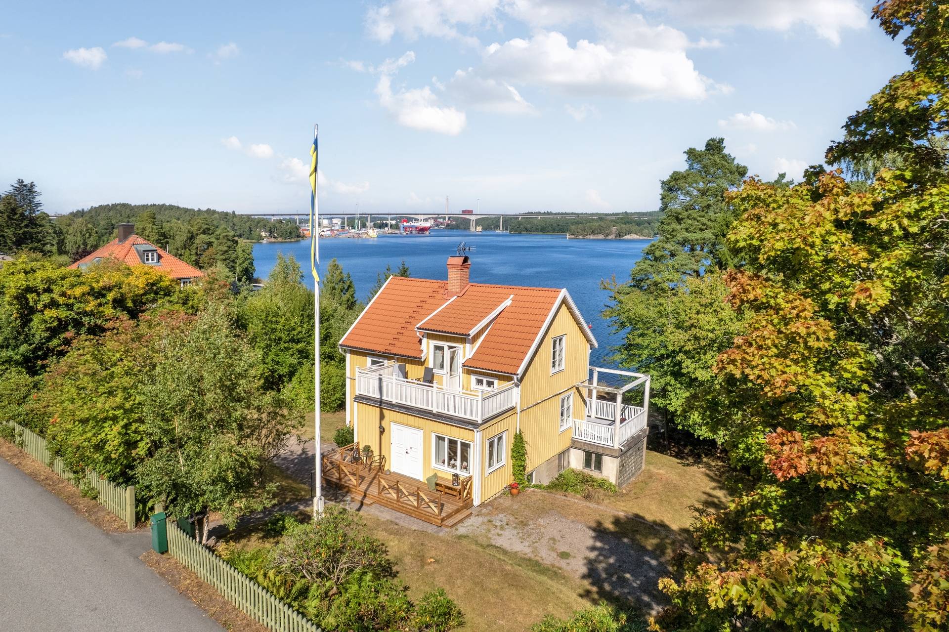 5 rum villa på Bränningestrandsvägen 51 Pershagen, Södertälje kommun - bild 1