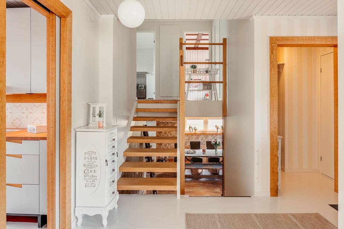 7 rum Villa på Safirvägen 1 Ulveket Skövde kommun - bild 10