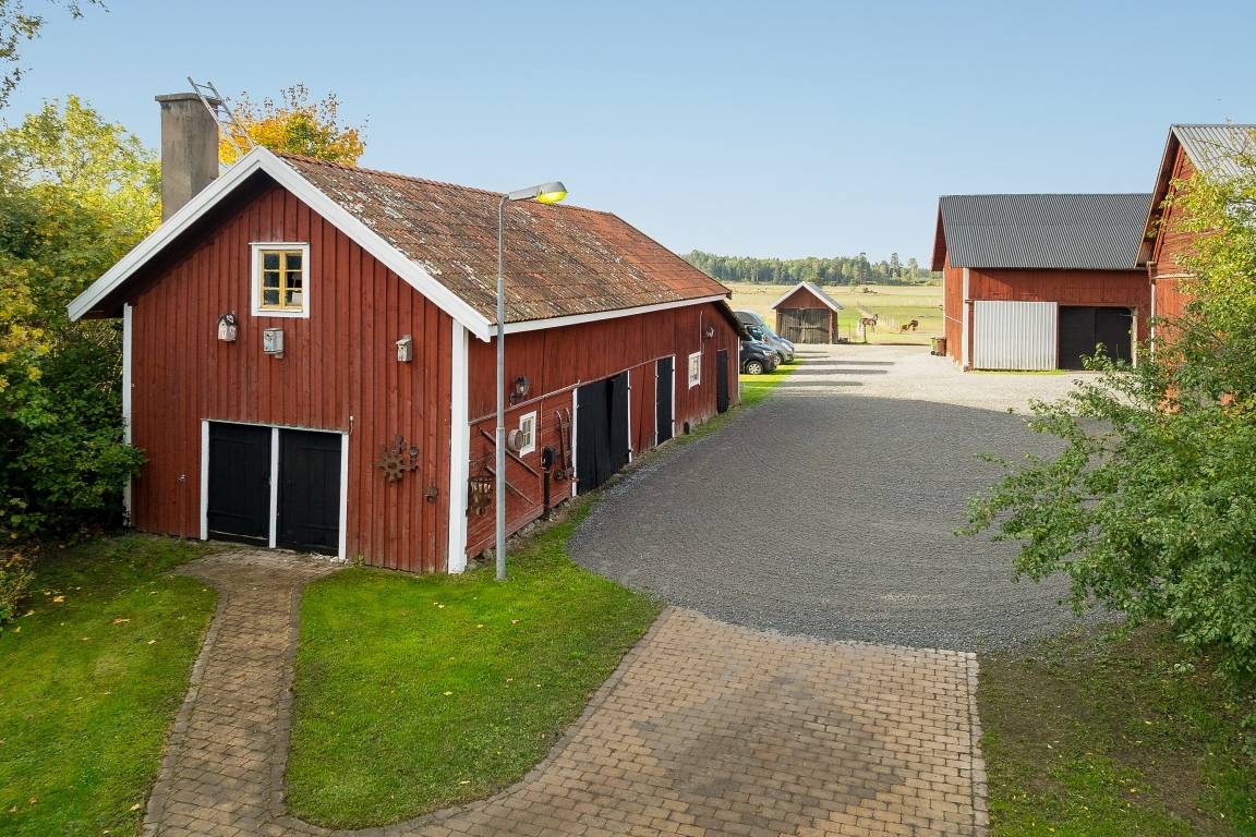 9 rum Gård utan jordbruk på Boglösa Svallby 5 Enköping Enköpings kommun - bild 72
