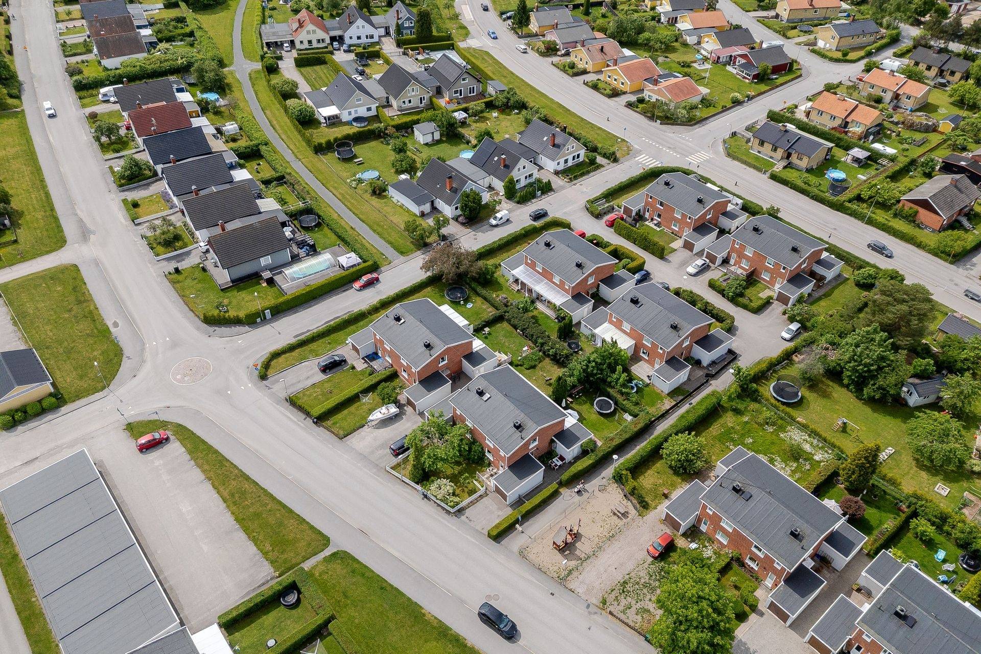 4 rum Par-/kedje-/radhus på Solrosgatan 18 Torshälla Eskilstuna kommun - bild 61