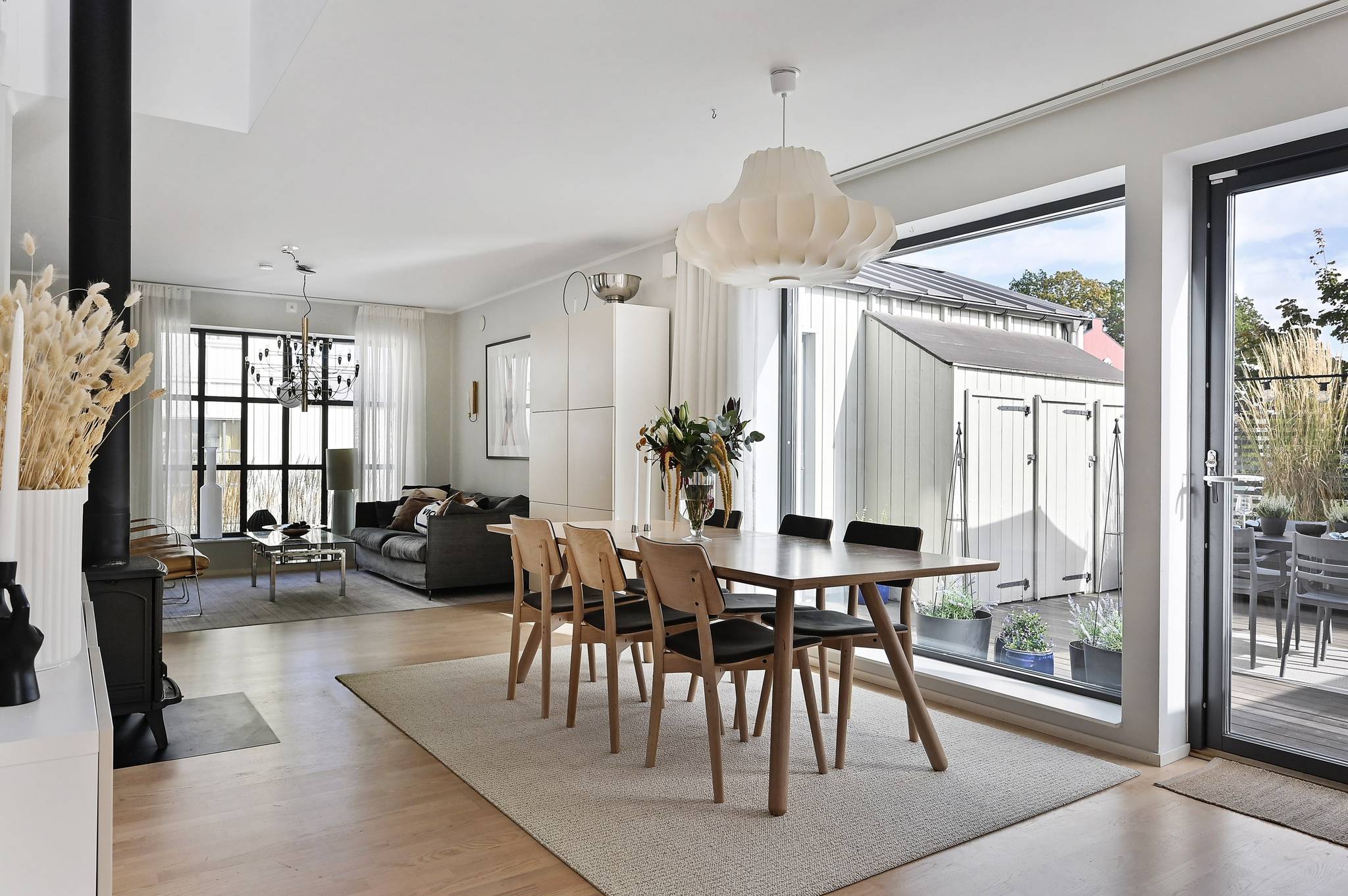 6 rum villa på Mjölnarvägen 4A Jungfrusund, Ekerö kommun - bild 3