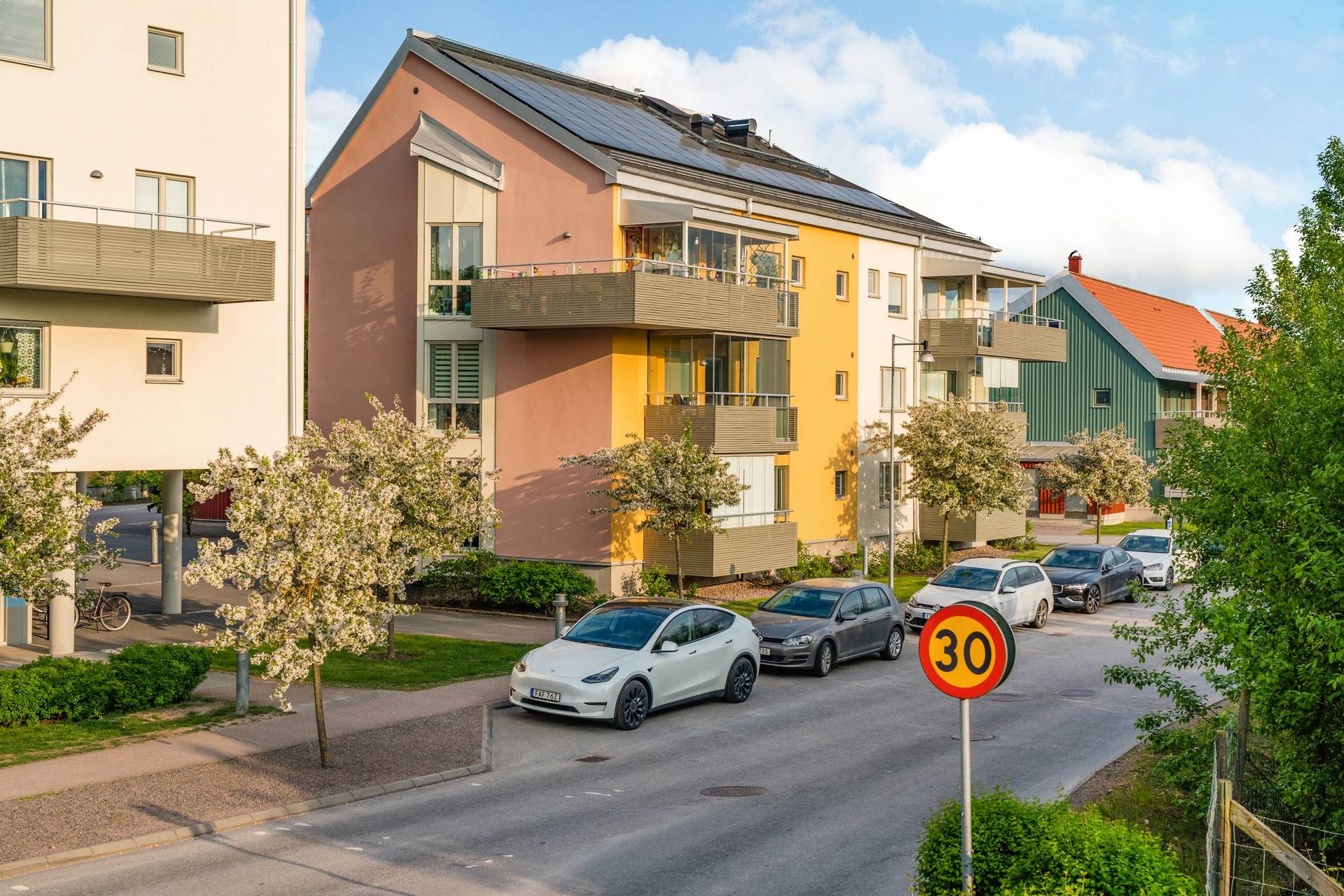 4 rum Lägenhet på Tre Bröders väg 8 Spelhagen Nyköpings kommun - bild 37