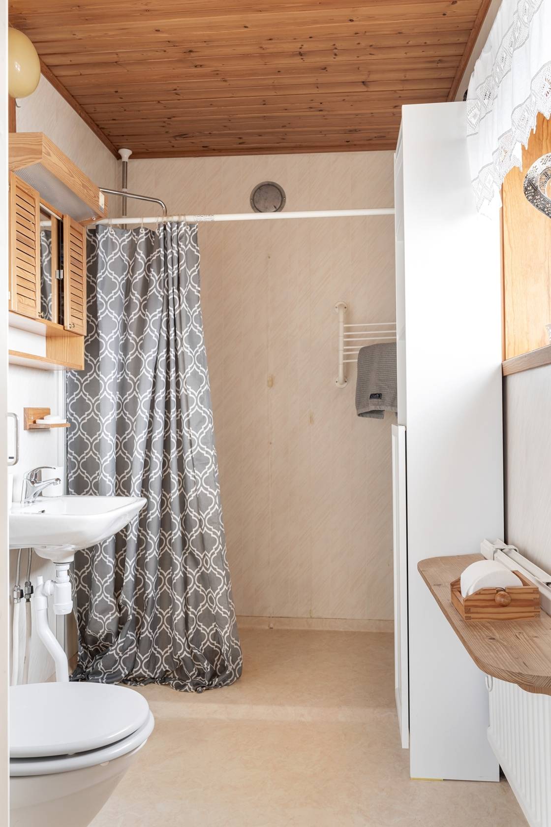 5 rum Villa på Kärrödsvägen 2 Östra Ljungby Klippans kommun - bild 18