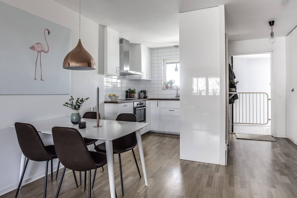 2 rum Lägenhet på Skogalundsklippan 22 Skogalund Nacka kommun - bild 2