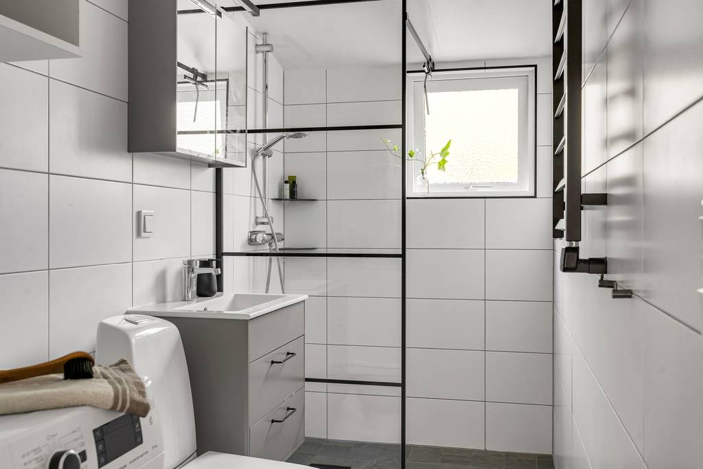82 m² Par-/kedje-/radhus på Skebokvarnsvägen 196 Örby-Högdalen Stockholms kommun - bild 35