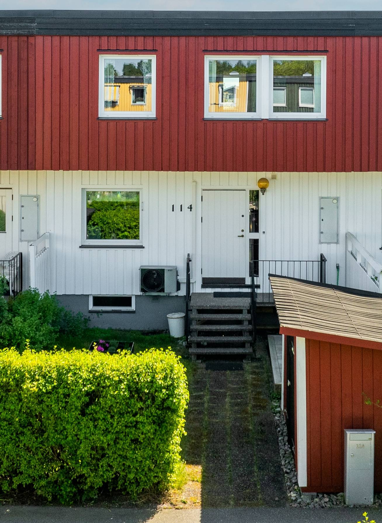 6 rum Radhus på Ängsullsvägen 114 Kälvesta Stockholms kommun - bild 5