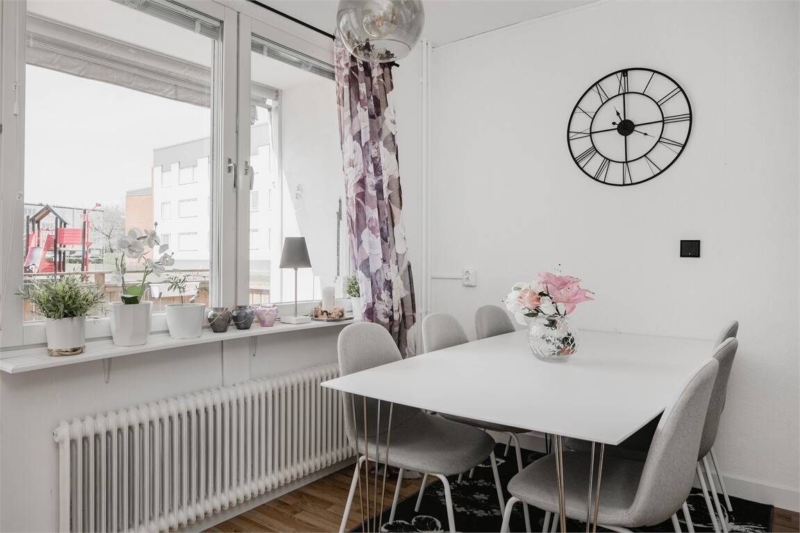 3 rum Lägenhet på Hjelmarsrörsgatan 10 A Åttagård Falköpings kommun - bild 10