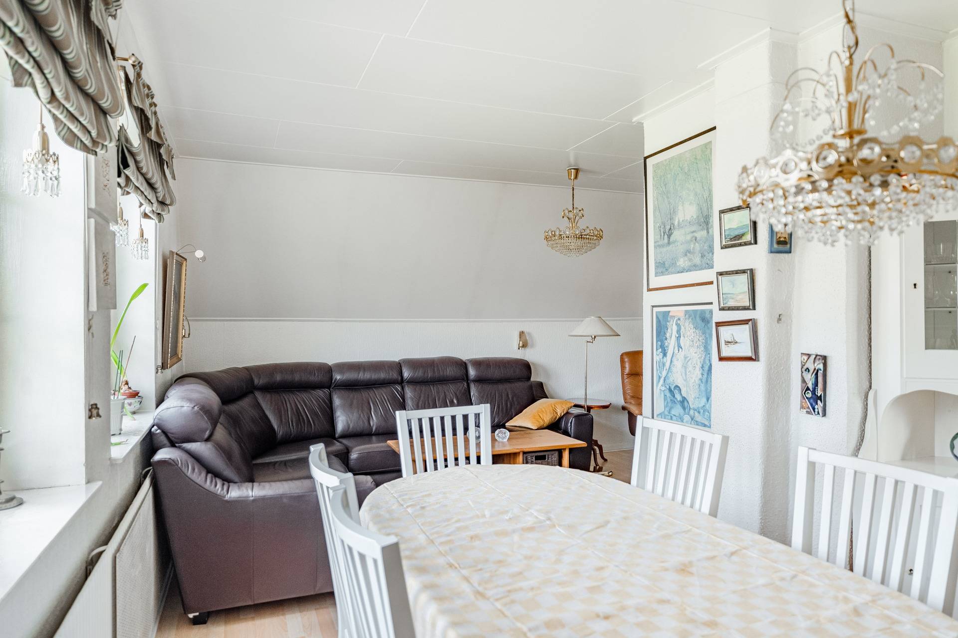 12 rum Villa på Stationsvägen 1 & 3 Centrum Knivsta kommun - bild 14