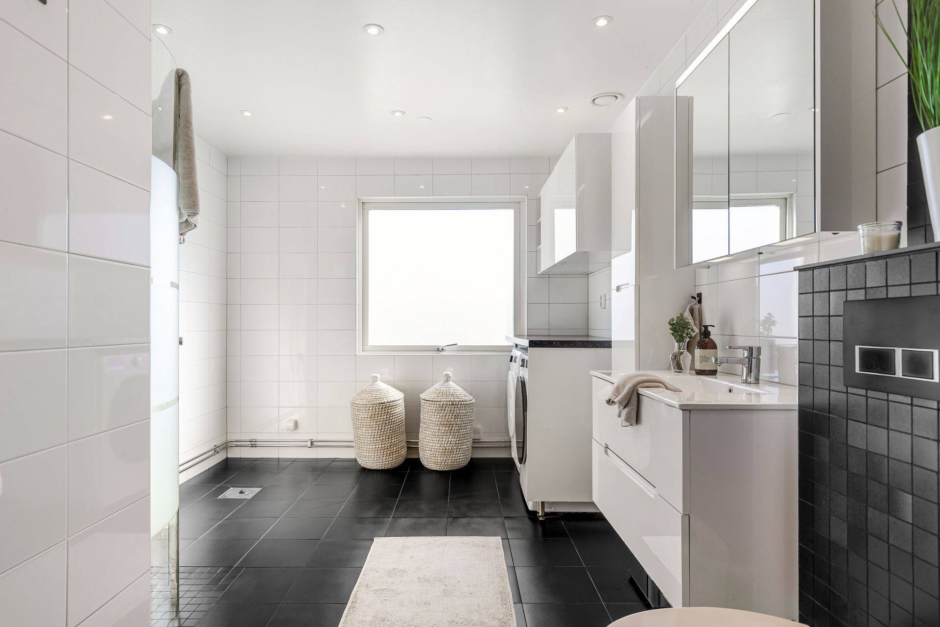 4 rum Radhus på Vallbyvägen 52A Strängnäs kommun - bild 35
