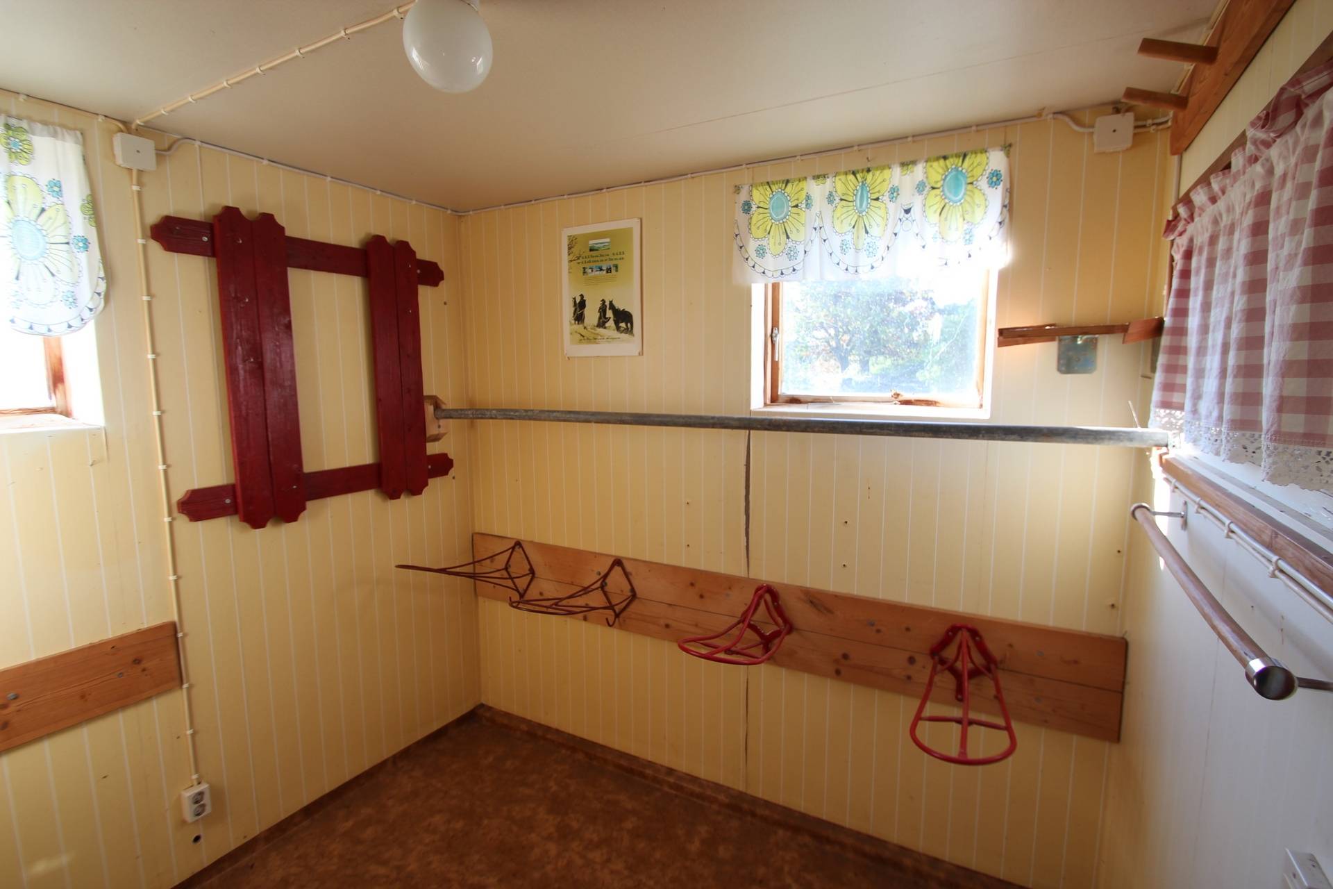 Gård med jordbruk på Vallingedal Nedergård Vallingedal Kinda kommun - bild 20