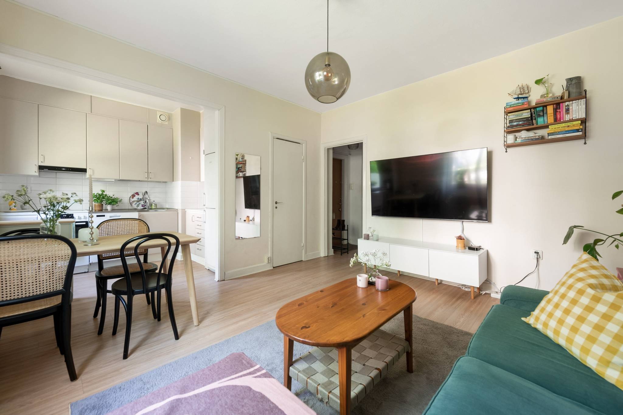 2 rum lägenhet på Knypplerskevägen 11, 1tr Bromma / Åkeshov, Stockholms kommun - bild 4