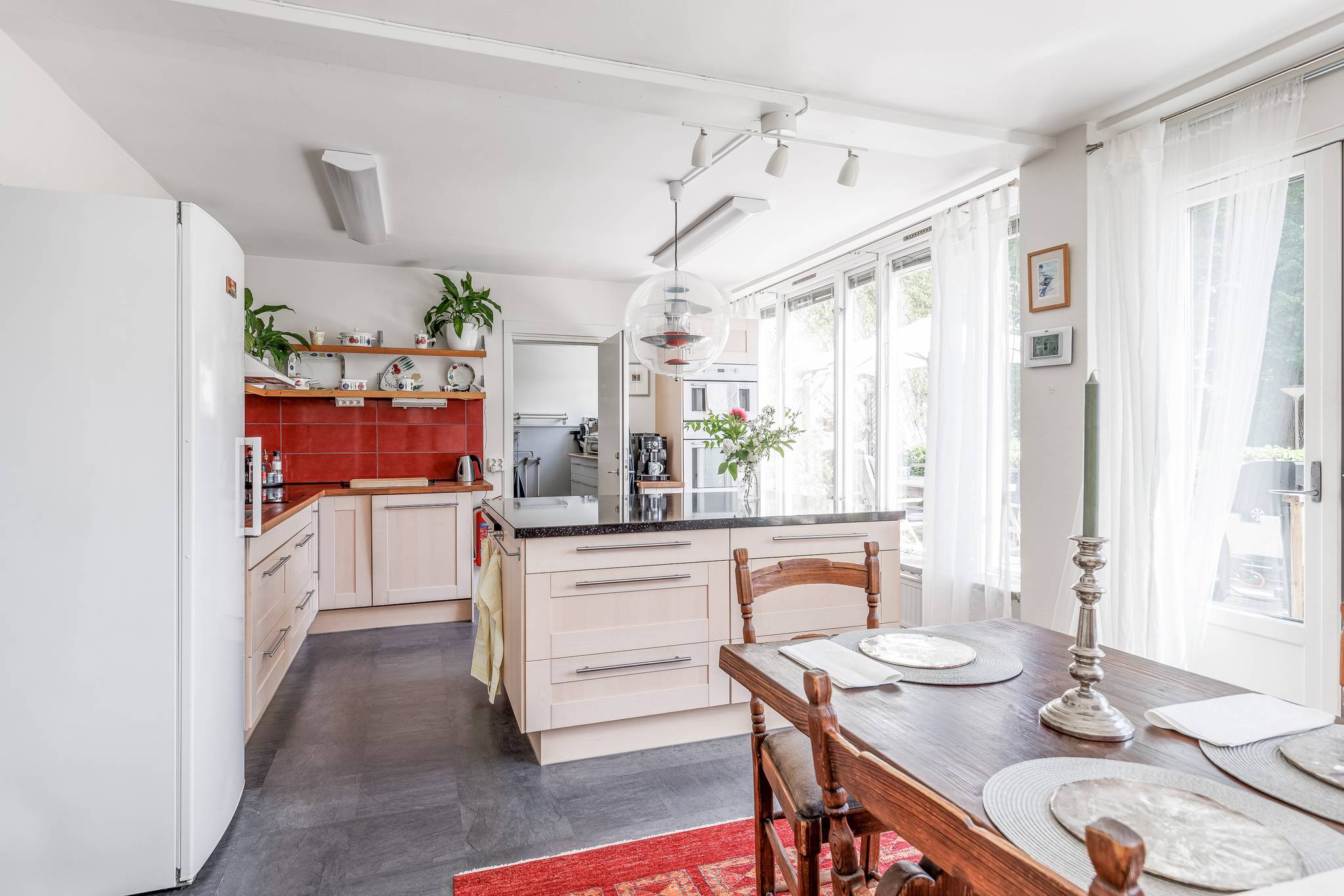 220 m² Villa på Linnéavägen 6D Gamleby Västerviks kommun - bild 18