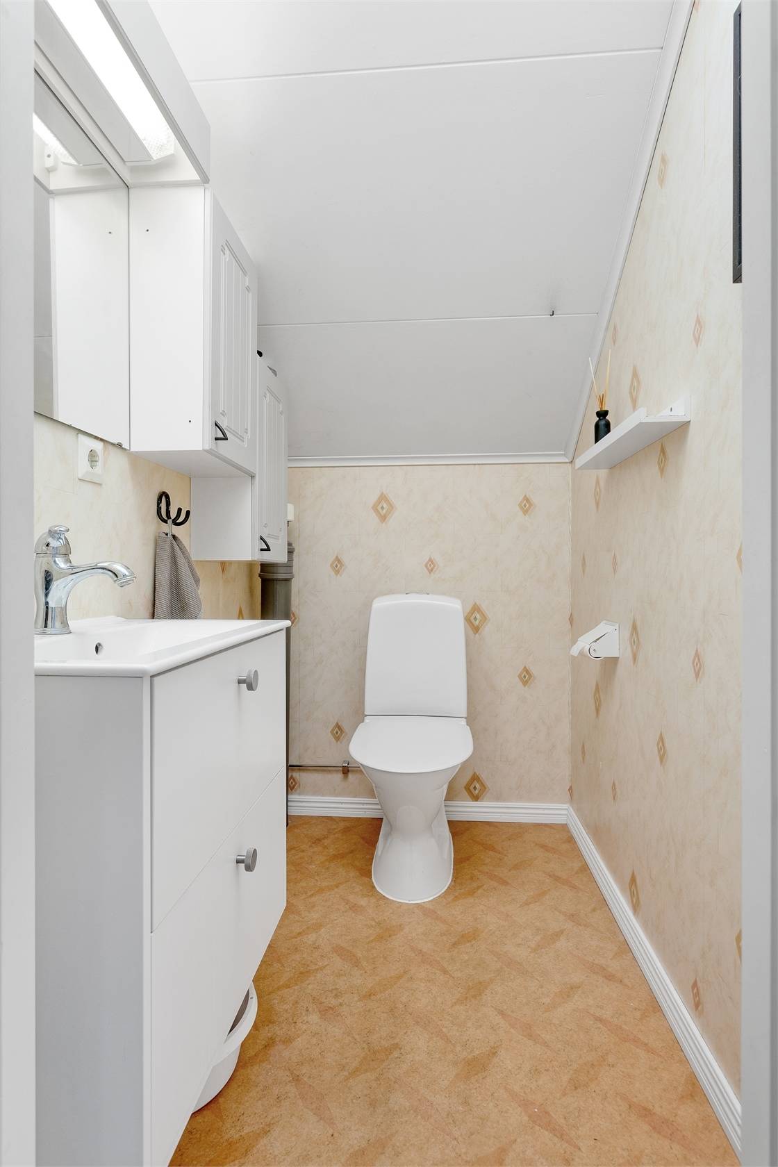 7 rum Villa på Norrmalmsvägen 17 Vedevåg Lindesbergs kommun - bild 29