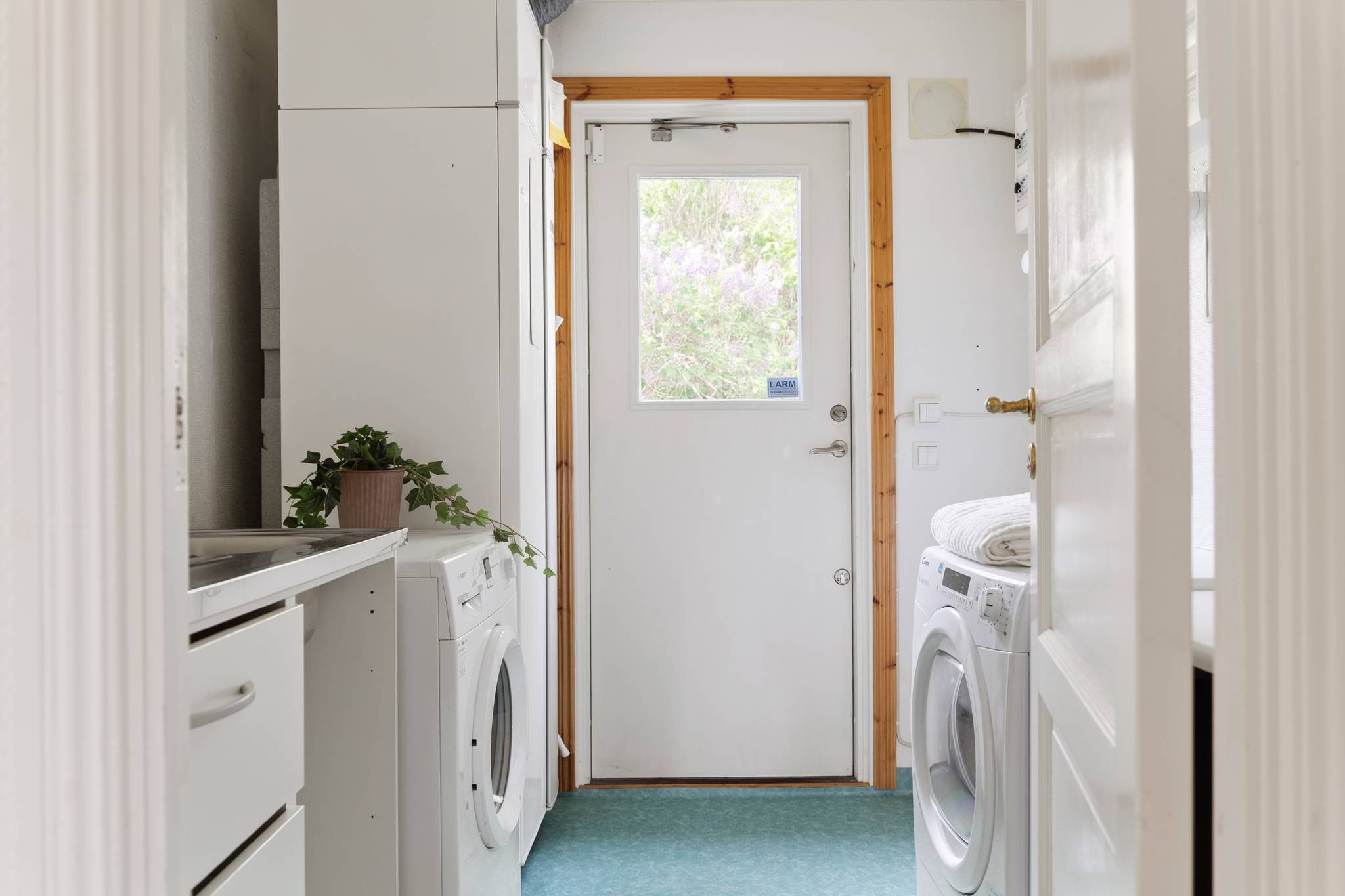 9 rum Villa på Lupinvägen 58 Hässelby Stockholms kommun - bild 47