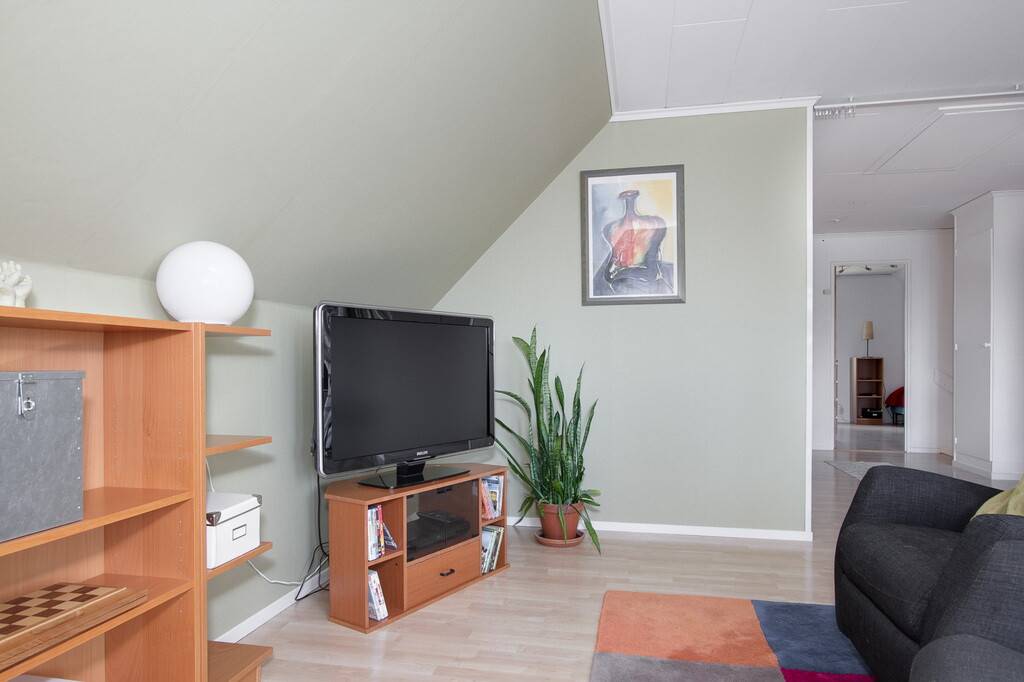 5 rum Villa på Linfrövägen 14 STORA MELLÖSA Örebro kommun - bild 24