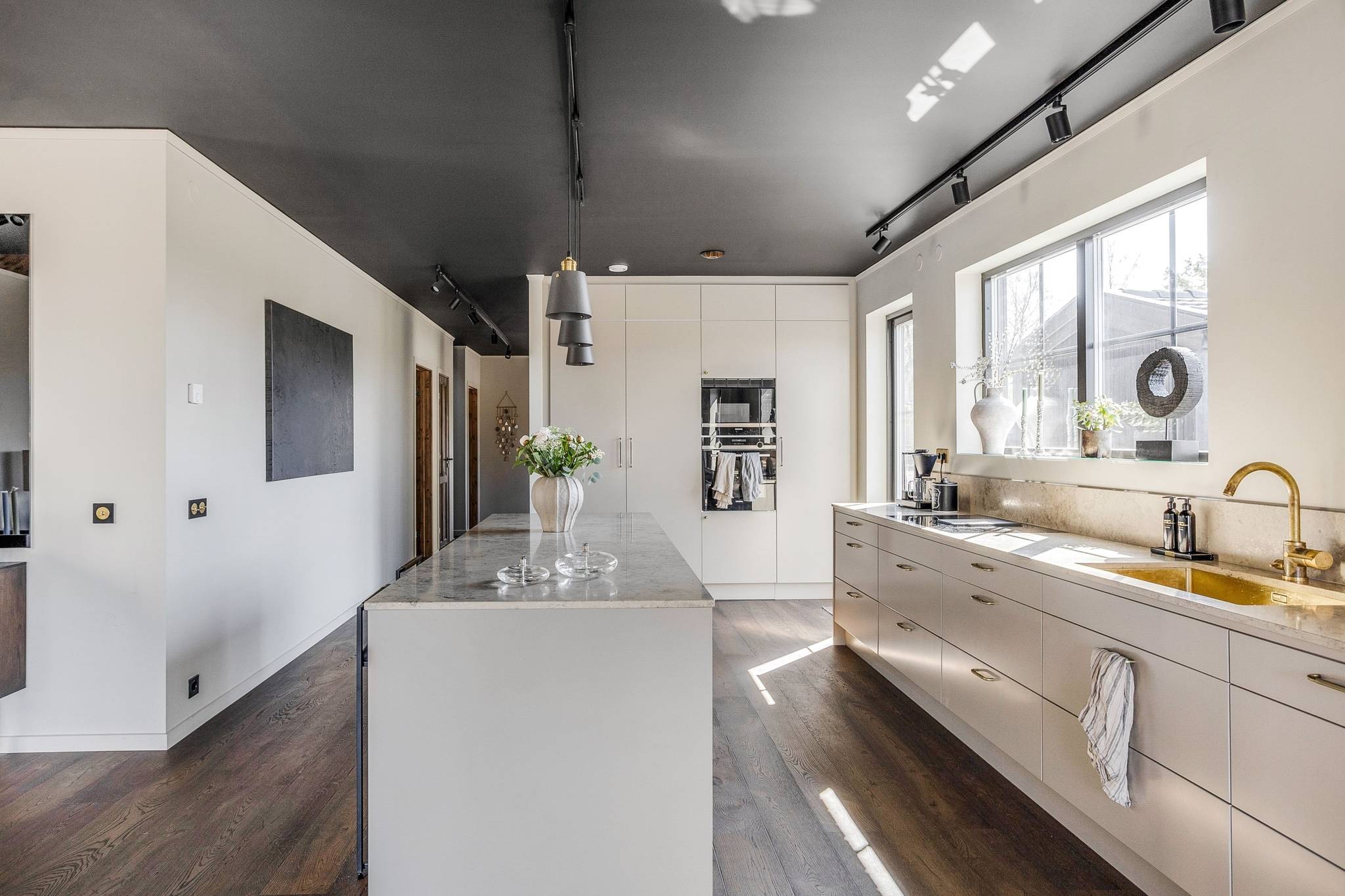 7 rum Villa på FLORETTVÄGEN 13 Margretelund Österåkers kommun - bild 6