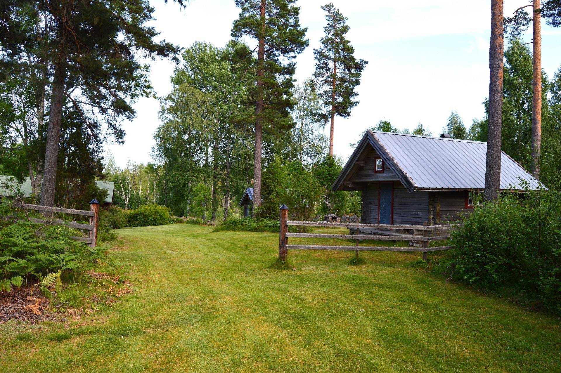 Gård med jordbruk på Sömskars skogen Sandvikens kommun - bild 7