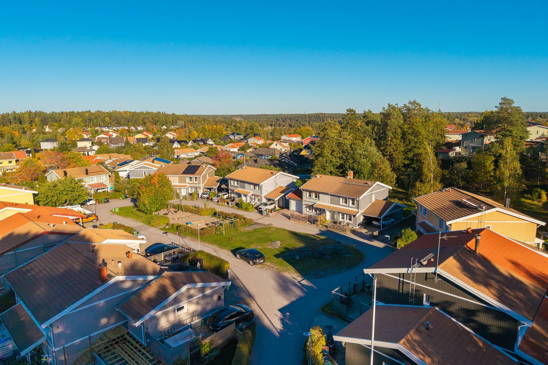 4 rum Parhus på Rosenhillsvägen 55 Bollstanäs Upplands Väsby kommun - bild 46