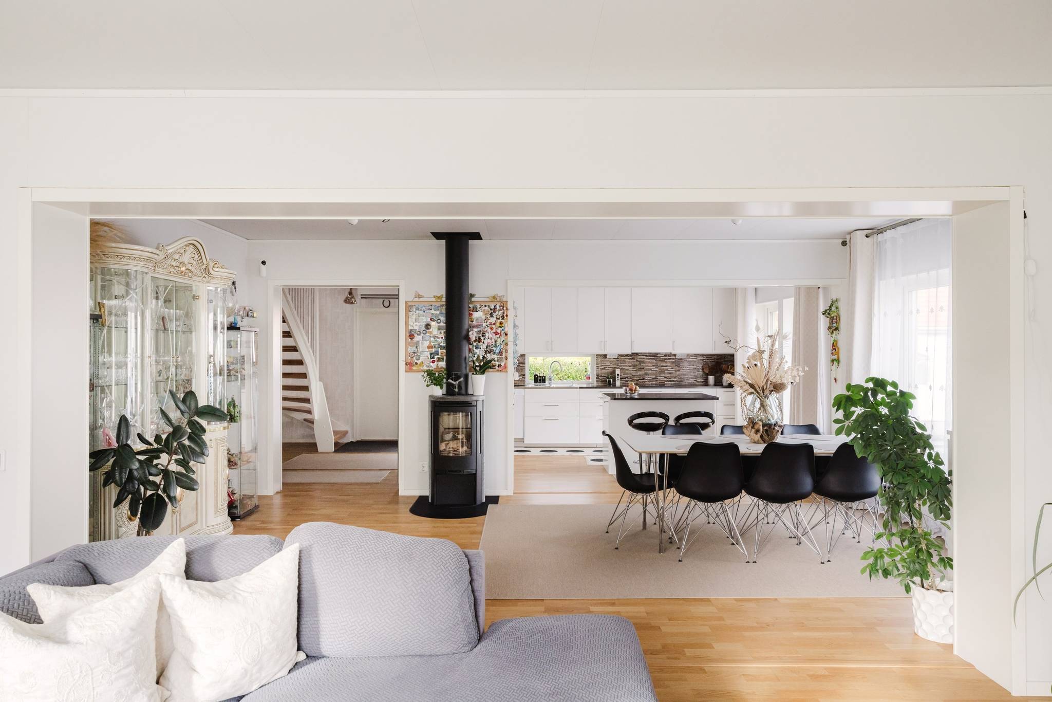 8 rum villa på Kapellstigen 18 Söderby, Salems kommun - bild 3