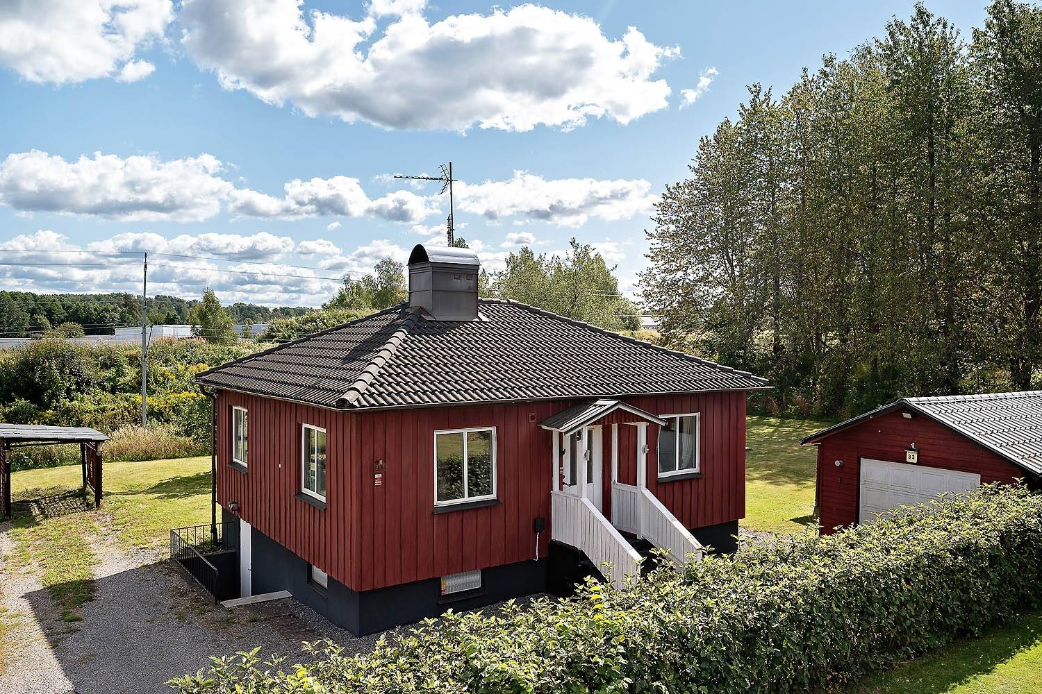 4 rum villa på Villagatan 33 Kinna/näs, Marks kommun - bild 1