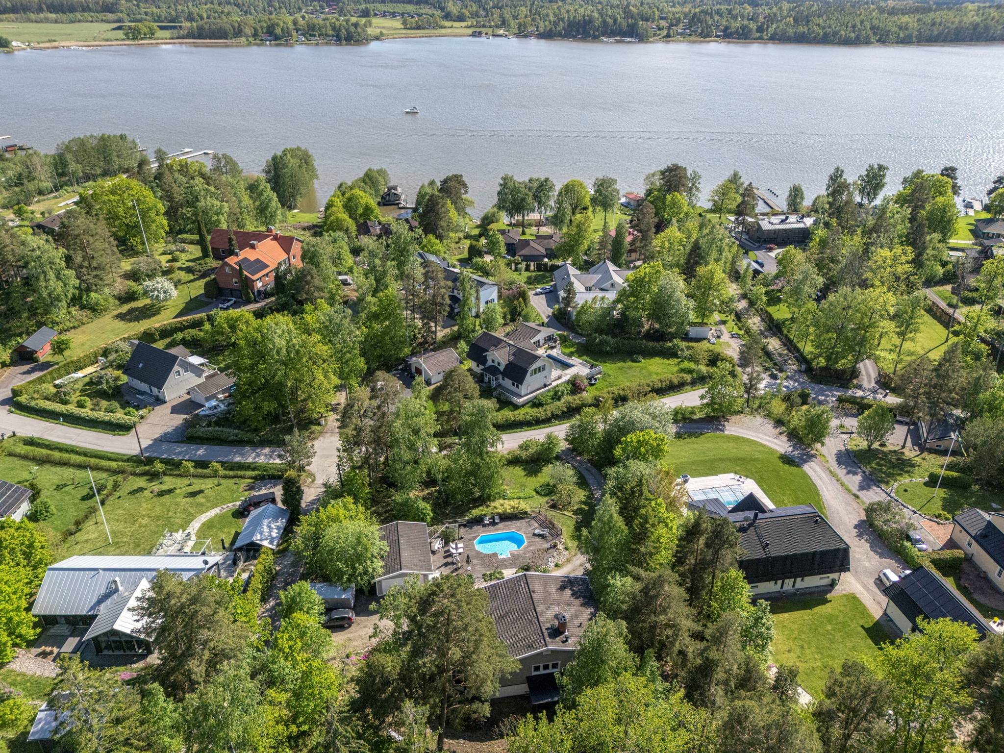 8 rum villa på Väsbyholmsvägen 30 Mälarbaden, Eskilstuna kommun - bild 2