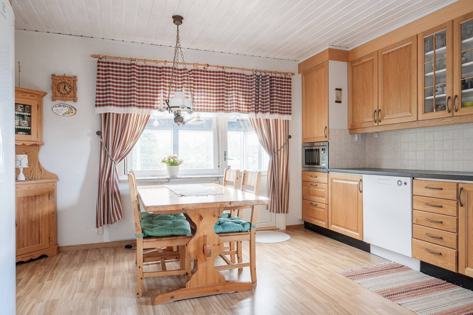 5 rum Villa på Turedalsgatan 26 Nybyholm Arboga kommun - bild 8