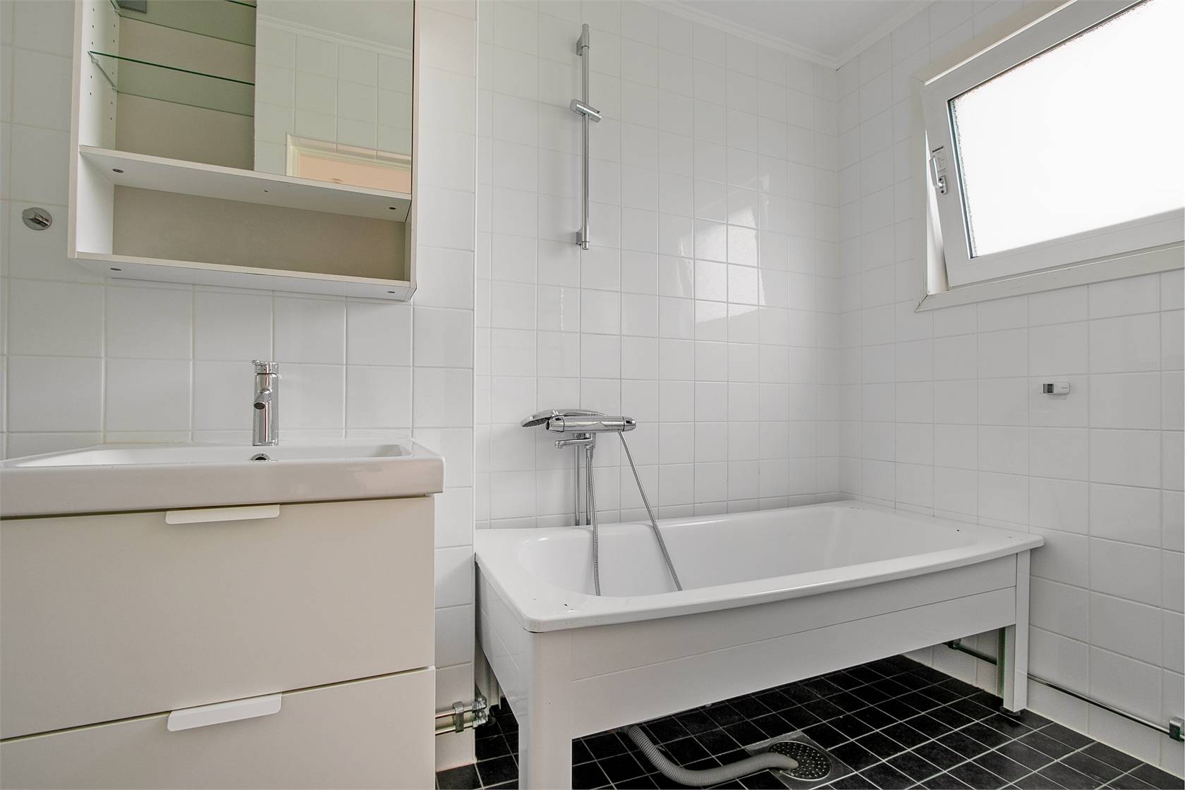 4 rum Lägenhet på Domarebacken 6 Botkyrka Alby Botkyrka kommun - bild 6