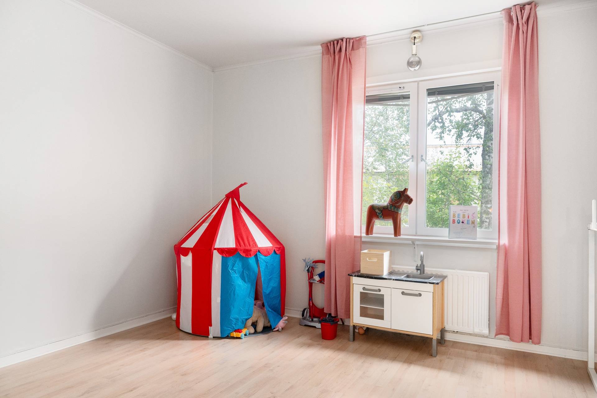 8 rum Villa på Nyboliden 8 Långshyttan Hedemora kommun - bild 12