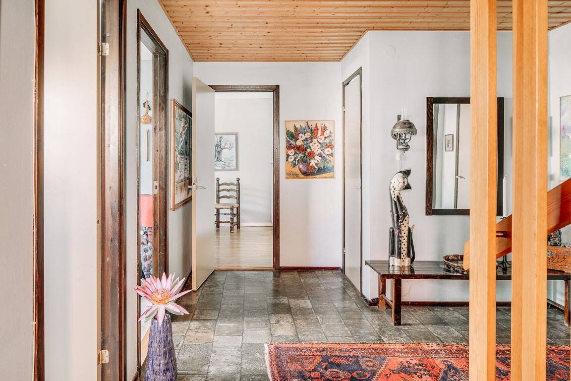 5 rum Villa på Liljegårdsgatan 1 Åttagård Falköpings kommun - bild 3