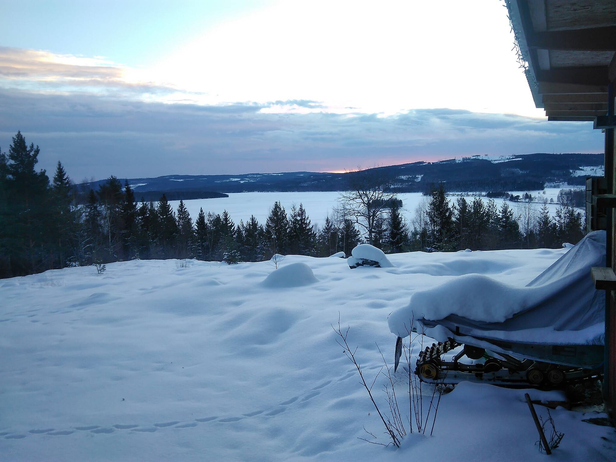 2 rum Vinterbonat fritidshus på Bullerbergsvägen 43 SUNNANSJÖ Ludvika kommun - bild 6