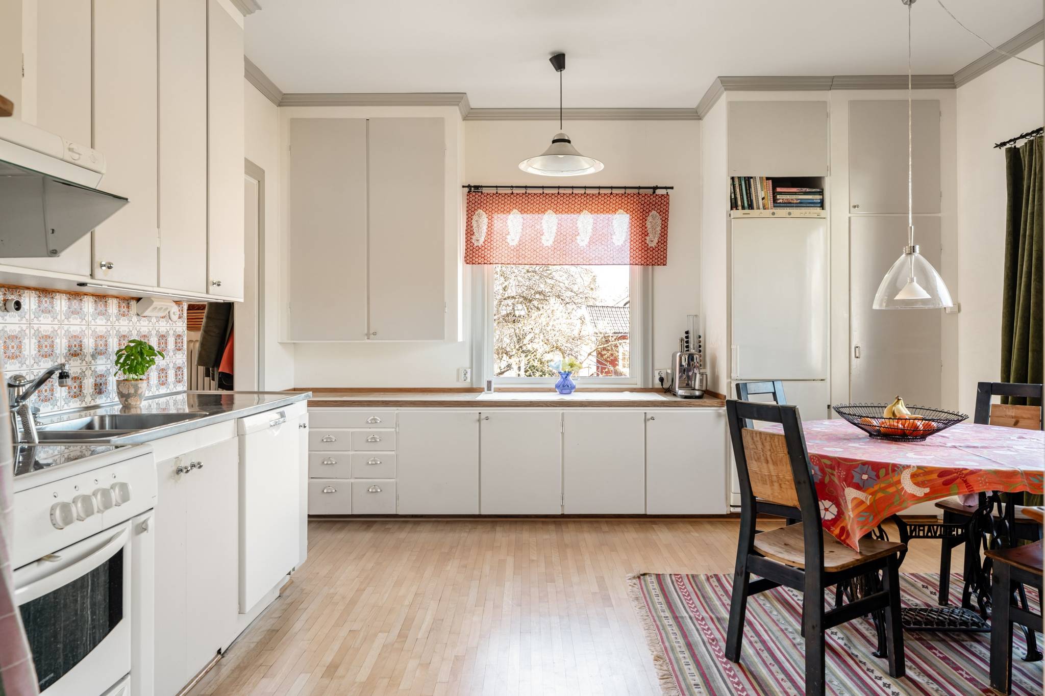 6 rum Villa på Glädjevägen 21 Hässelby Villastad - Norra Stockholms kommun - bild 21
