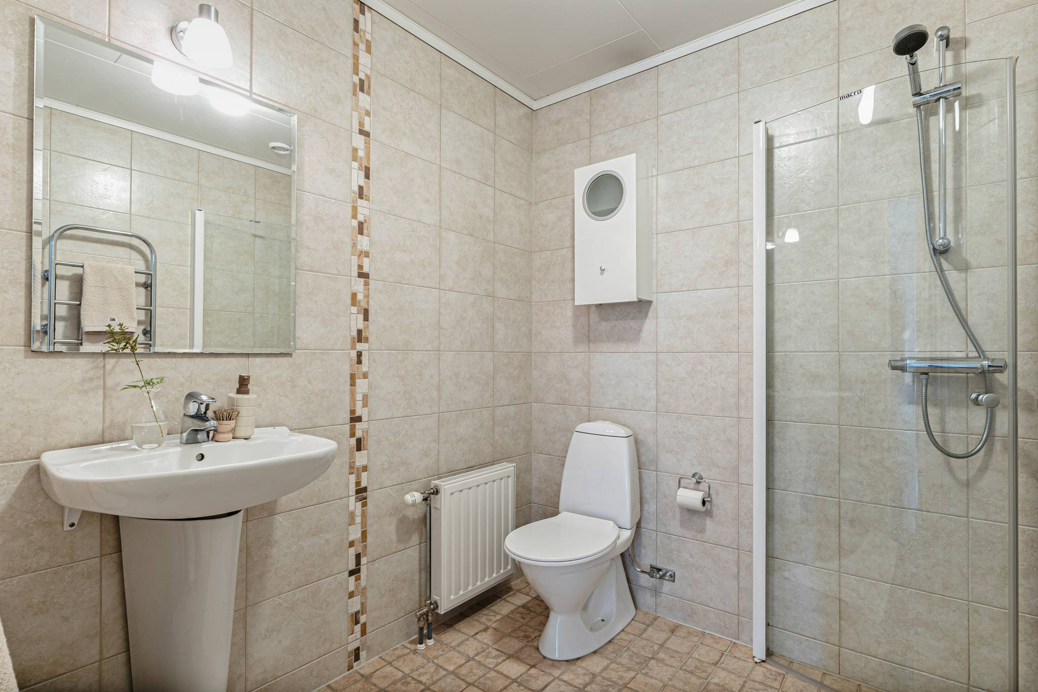 7 rum Villa på Olas väg 9B Centralt Mölndals kommun - bild 30