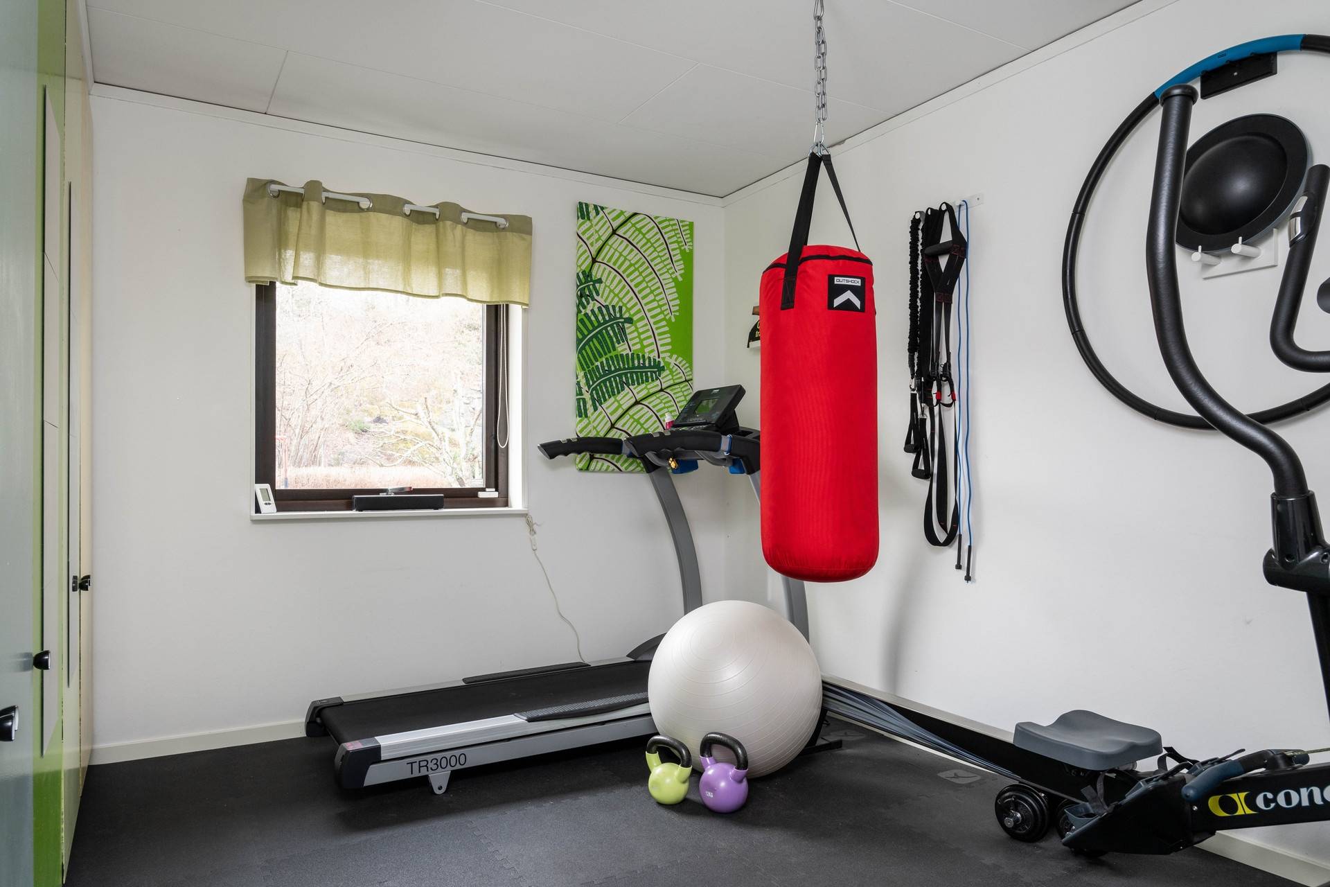 7 rum Villa på Kabarévägen 38 Skogås Huddinge kommun - bild 25