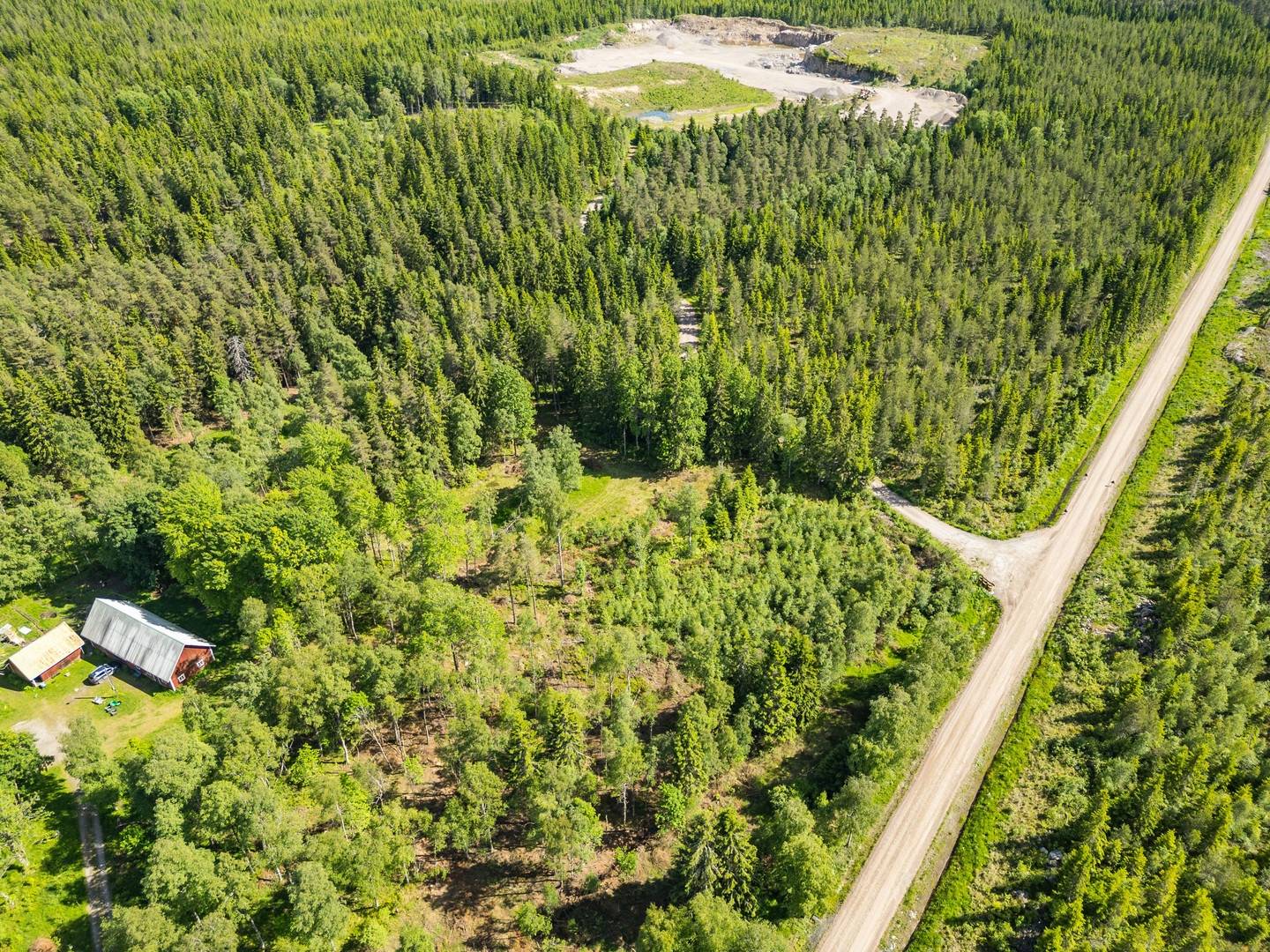 8 rum Gård/skog på Utvängstorp Nyborg 1 Hökensås Mullsjö kommun - bild 46