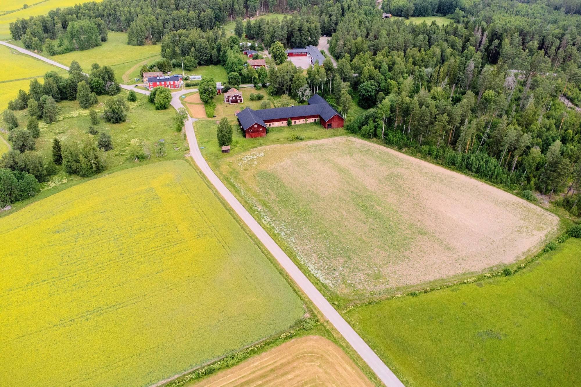 5 rum Gård/skog på Åkerlänna 9 & 11 Bälinge Uppsala kommun - bild 14