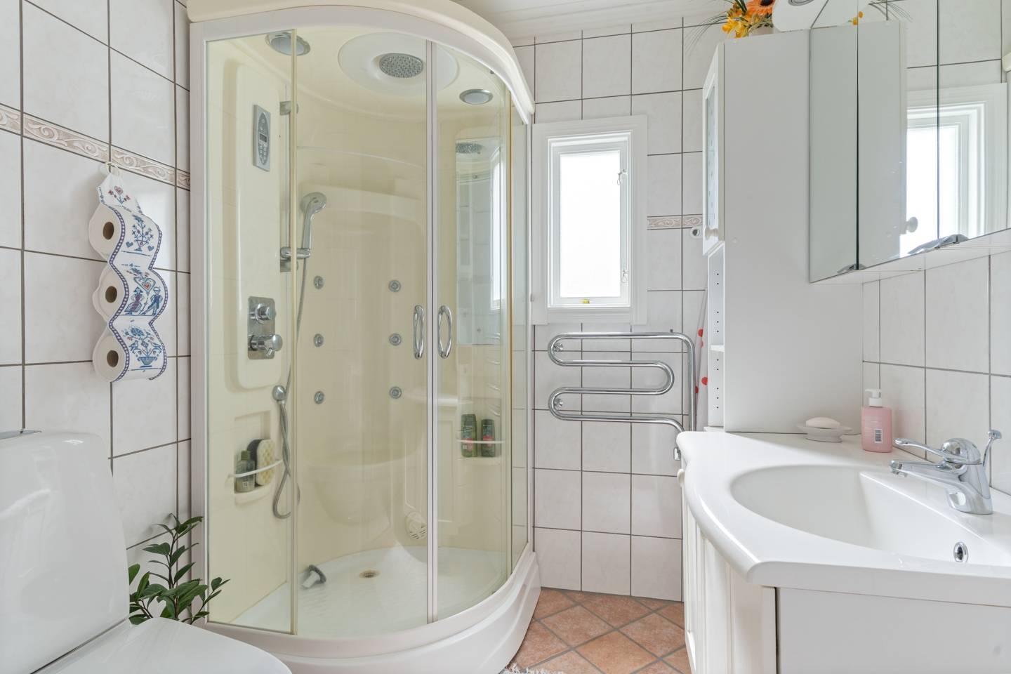 2 rum Villa på Drottning Kristinas väg 4 Centralt Kungsörs kommun - bild 13