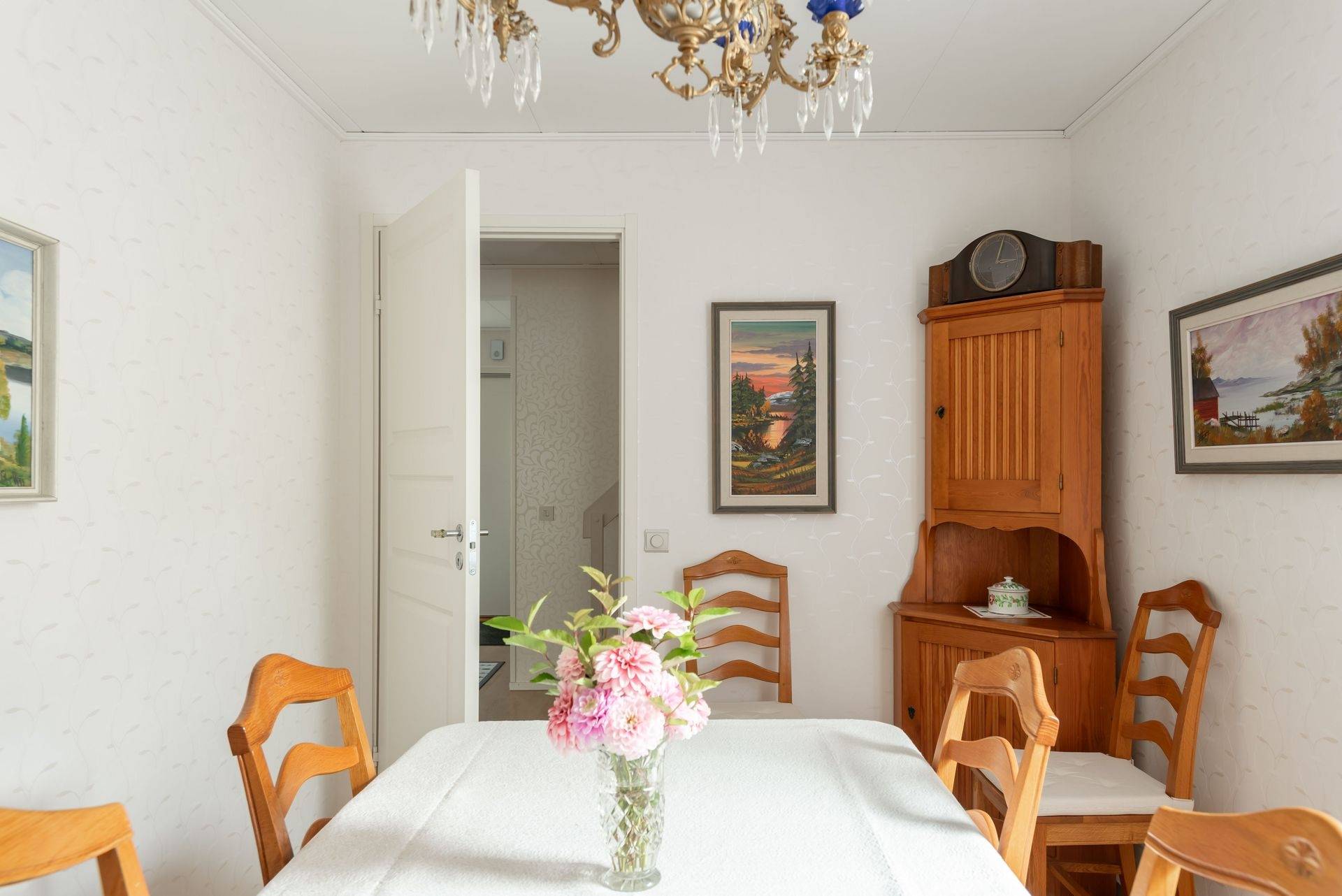 5 rum Kedjehus på Axvägen 1C Stråningstorp Karlskoga kommun - bild 28