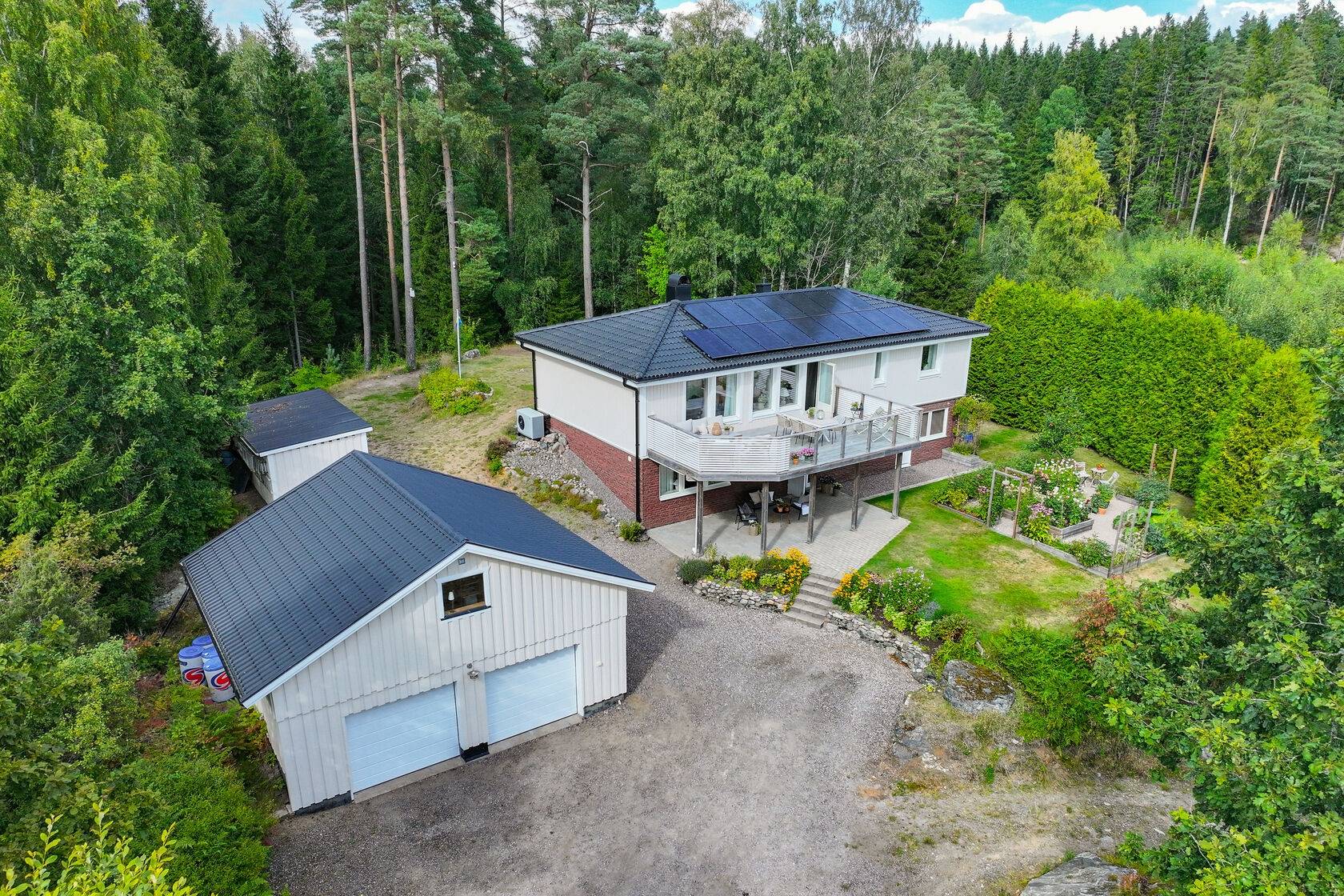 8 rum villa på Lygnövägen 76 Lygnö, Alingsås kommun - bild 2