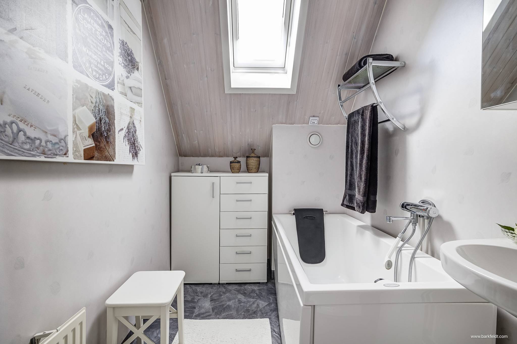 5 rum Radhus på Fögderivägen 36 Bälinge Uppsala kommun - bild 27