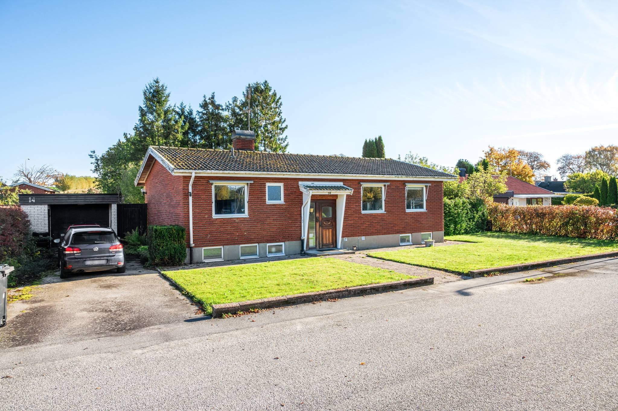 villa på Byasvängen 14 Flyinge, Eslövs kommun - bild 1
