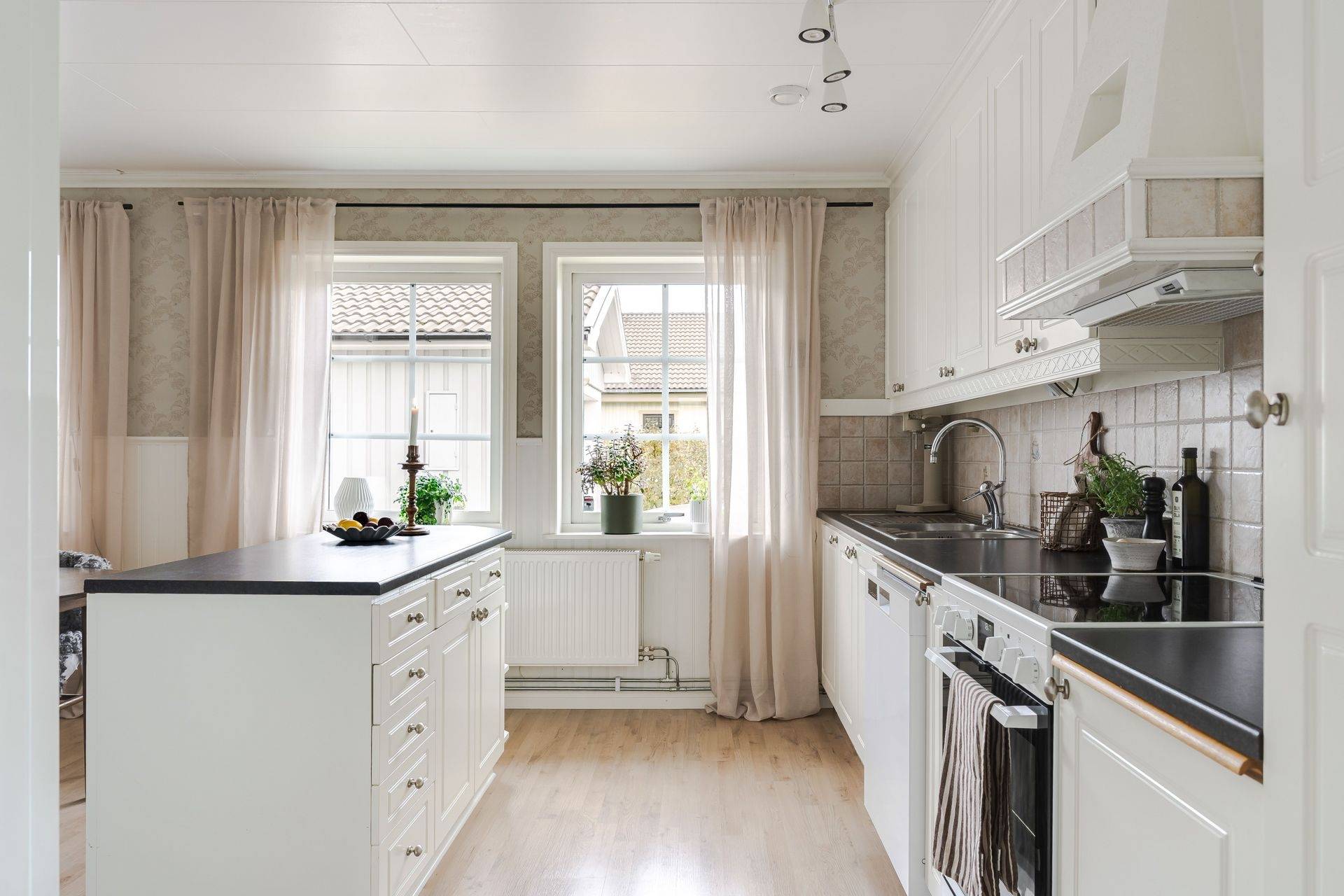 4 rum villa på Junistigen 16 Skellefteå, Skellefteå kommun - bild 4
