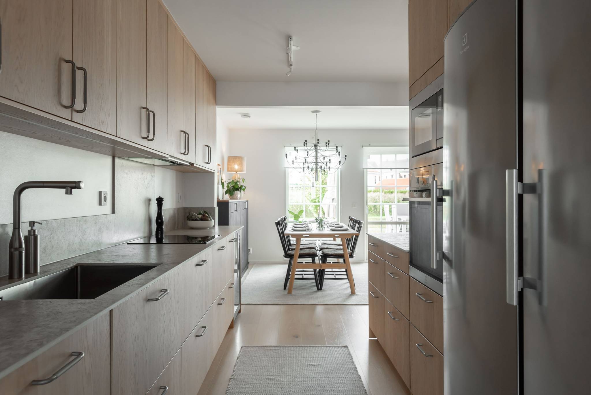 5 rum radhus på Petrigatan 43 Ormesta, Örebro kommun - bild 1