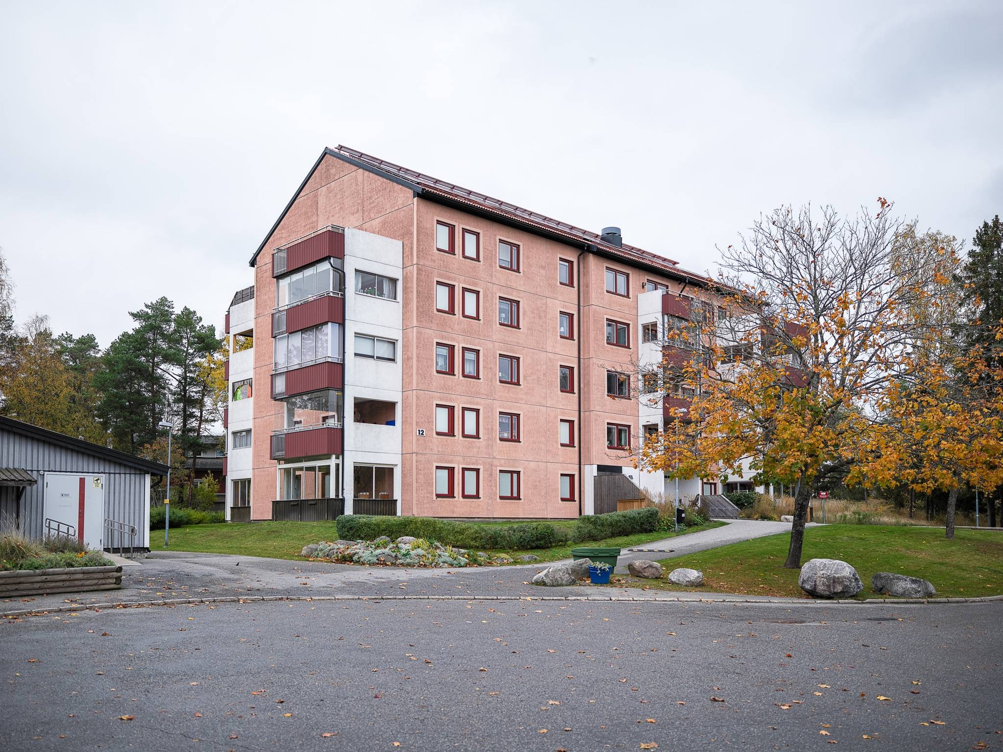 2 rum Lägenhet på Vallavägen 12 Slätmossen Haninge kommun - bild 1