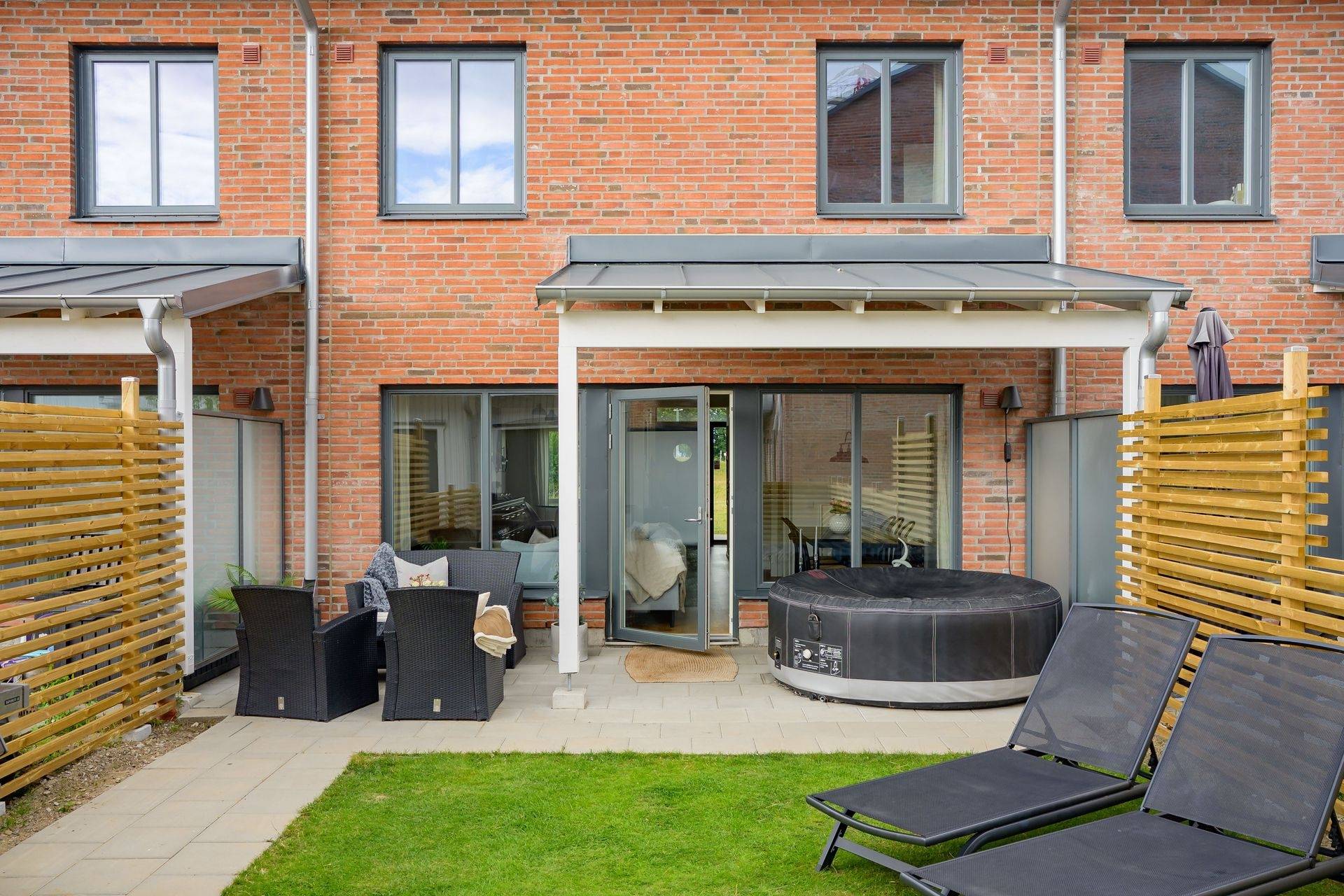 5 rum Radhus på Halmgränd 24 Staffanstorp Staffanstorps kommun - bild 2