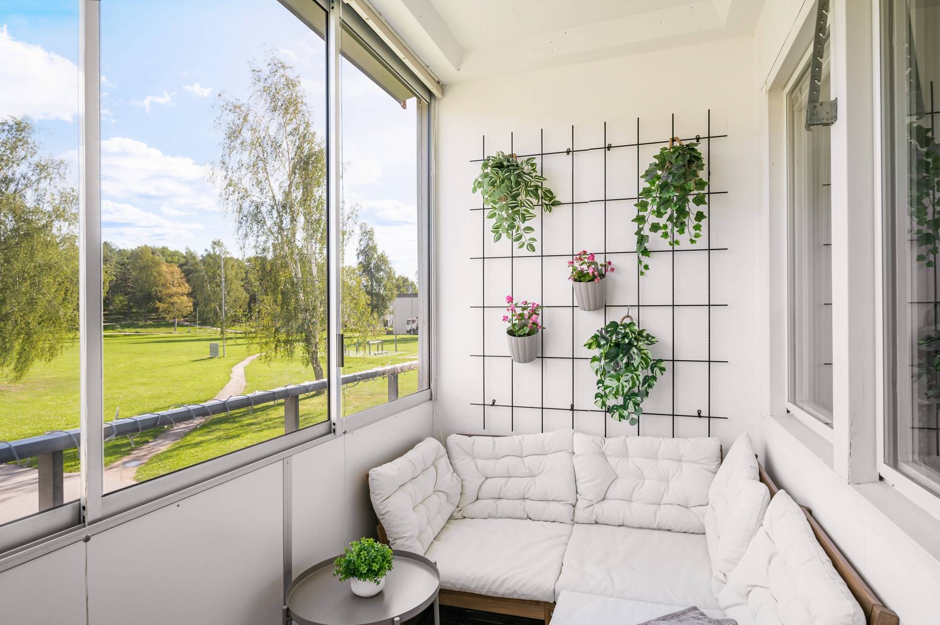 2 rum Lägenhet på Hallonvägen 62, 1tr Kungsängen - Tibble Upplands-Bro kommun - bild 2