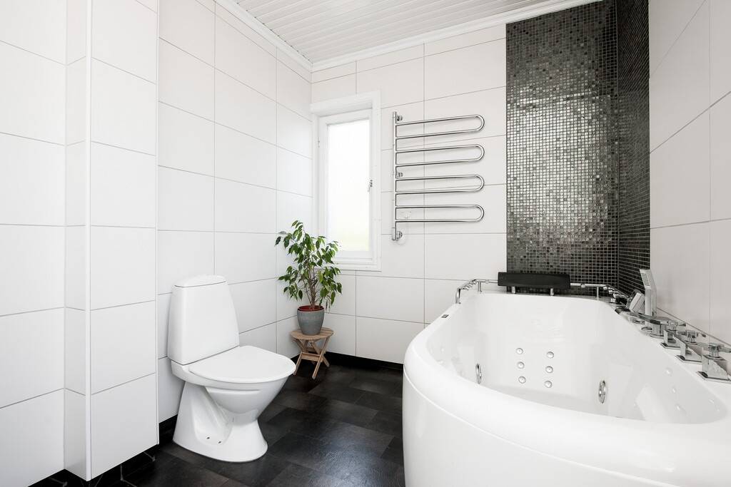5 rum Villa på Skogsmötesvägen 3 Övre Aggerud Karlskoga kommun - bild 3